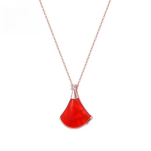 Chishe new natural diamond 18K gold red agate elegant small skirt pendant imitation 18k gold ladies necklace clavicle chain