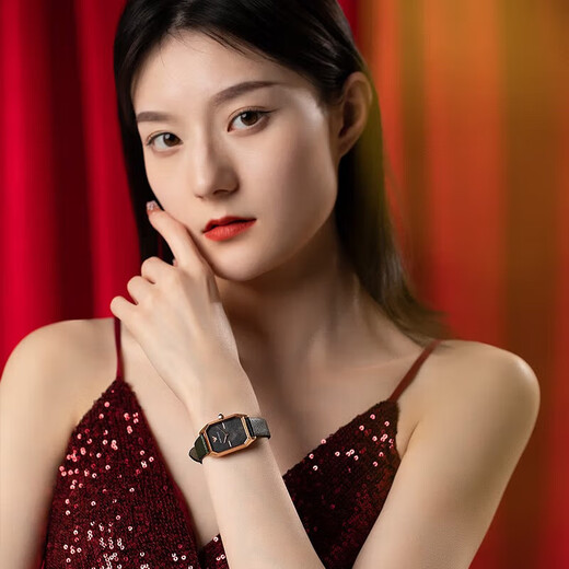 EMPORIO ARMANI Armani watch women's square small green watch brand business quartz watch Chinese Valentine's Day gift for girlfriend Retro small green watch AR11149