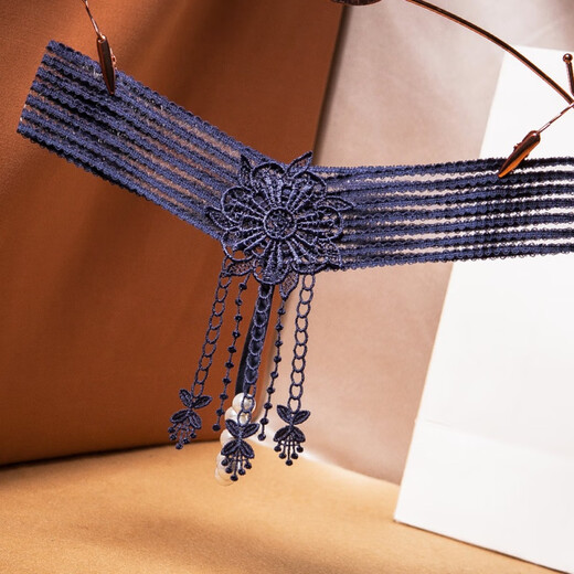 Sexy lingerie European and American hot one-thread thong women's flirting beaded friction see-through tassels gray blue one size fits all (suitable for 80-120 Jin Jin equals 0.5 kg)