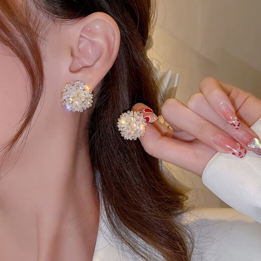 KASIYU2025 new light luxury niche design flower earrings cool style earrings new trendy super fairy high-end earrings for women sparkling diamond flowers
