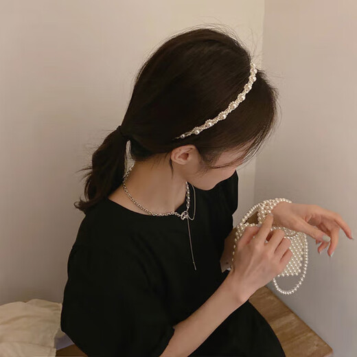 Xiang Wan hairband hairpin celebrity pearl hairband female headwear fairy headband hairpin going out versatile hair accessories headwear