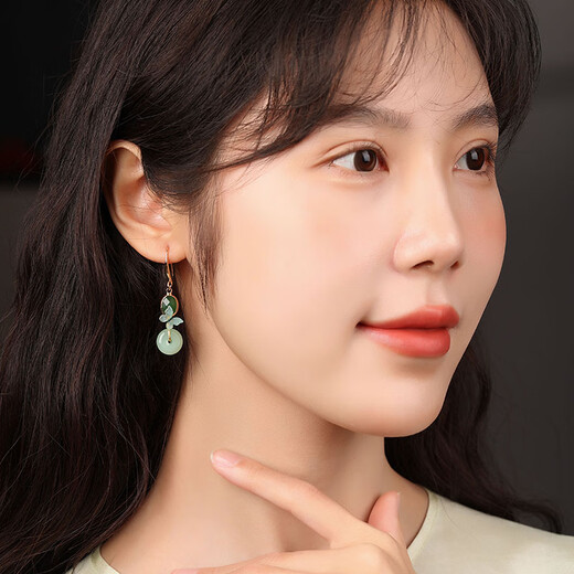 Ancient sayings and modern style, ancient style earrings with cheongsam, retro Chinese style earrings, 2025 new trendy women's 925 silver ear hooks