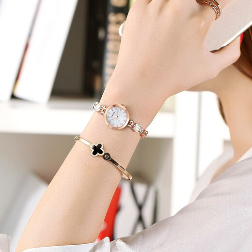 Colevkie birthday gift for girls, thoughtful, high-end and practical gift for girlfriend, wife, best friend, niche exquisite wedding anniversary, rose diamond (gift box + bracelet + necklace)