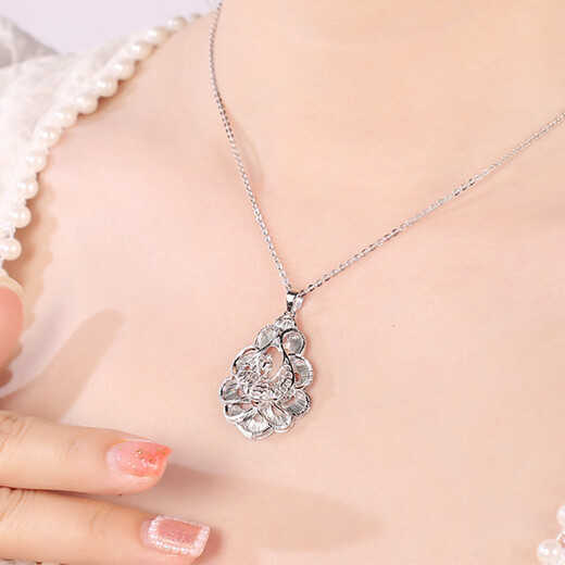 Yuan Shengfu's new PT950 high-quality fashionable peacock platinum pendant, elegant platinum pendant for women, 8.73 grams
