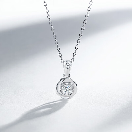 Saturday Fortune (ZLF) 18K gold diamond pendant female rose flower dazzling fashion temperament pendant necklace for girlfriend holiday gift rose pendant (chain not included)