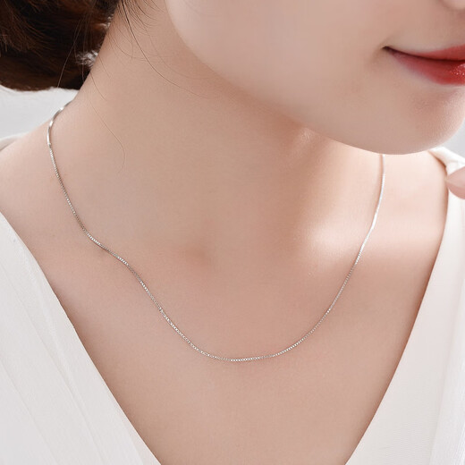 Yuan Shengfu's new PT950 fashionable platinum necklace, strong and versatile platinum box chain for women, 6.15g 44CM