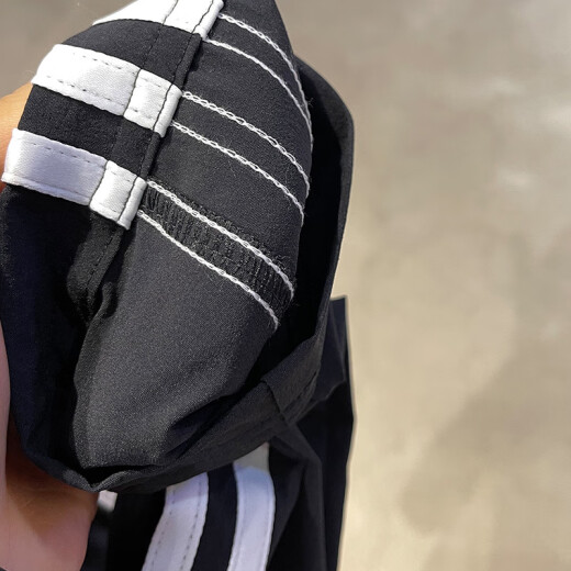 阿迪达斯 （adidas）三叶草运动裤女裤春秋跑步健身训练裤子透气休闲裤长裤 GK6169黑色  XS -32