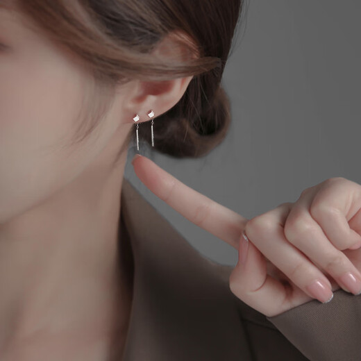 Youfang Square Tassel Earrings 2025 New Trendy Earrings for Females Niche Design No need to remove earrings when sleeping with pierced ears, silver, one pair