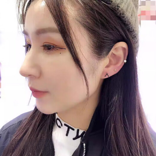 Fat Donglai same style K gold mini earrings Korean fashion 14k 10 gold ear bone ring ear single
