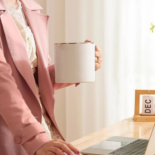 AIKAISUN German Folding Kettle Travel Portable Hot Water Kettle Insulated All-in-One Health Pot Intelligent Boiling Cup Small Instant Noodle Pot 800ML 304L Integrated Inner Tank Ultra-Thick Waterproof Leakage Can Be Taken on Airplanes and High-Speed Rails