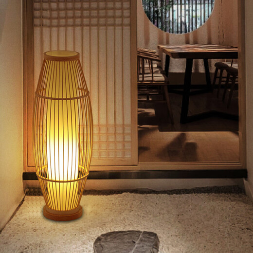 Miaopule Light Luxus Japanische Stehlampe Chinesische Zen Zen Bambus Wohnzimmer Schlafzimmer Arbeitszimmer Dekoration B&B Einfache Retro Nachttischlampe Extra große Stehlampe 30*123