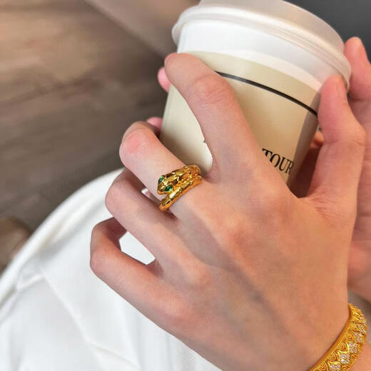 Chen Xiangfu Old Phoenix Gold Spirit Snake Ring for Men and Women, Pure Gold Inlaid with Gemstones, Zodiac Snake Ring, Index Finger Ring, Gift for Girls, Approximately 2.2 on the 17th