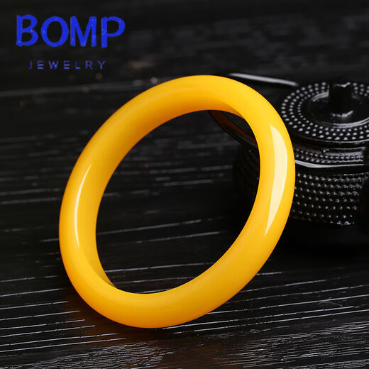 Fat Donglai's same style amber bracelet chicken fat yellow beeswax female heavenly blood amber bracelet fashion bracelet 1 cm beeswax bracelet 60MM-62MM