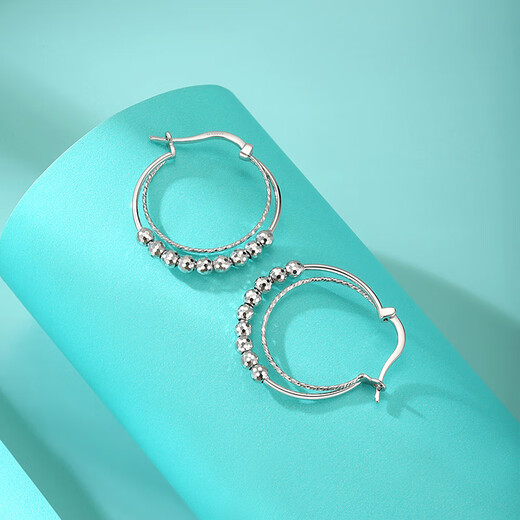 Yuan Shengfu's new PT950 transfer bead earrings platinum earrings genuine platinum earrings earrings earrings 4.85g