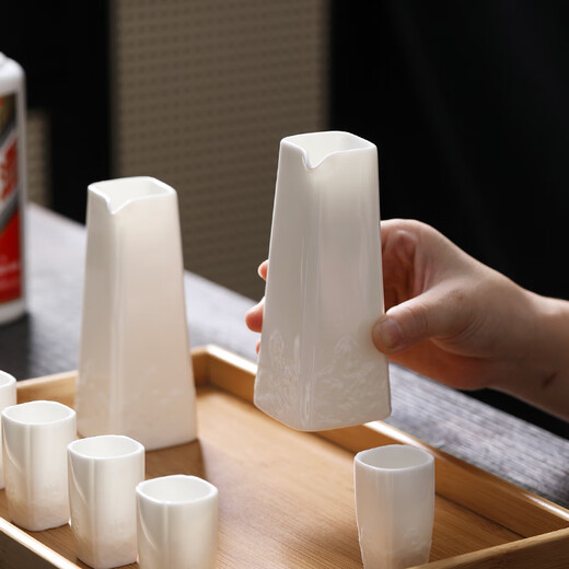 Su Shi ceramic mutton fat jade porcelain white wine cup set wine divider wave wine set two pots six cups exquisite gift box