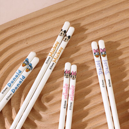 Disney Vertical Grain Ceramic Chopsticks Mickey Donald Duck Children's Home High-end Antibacterial, Mildew and Anti-Slip Vertical Grain Minnie Chopsticks 1 Pair