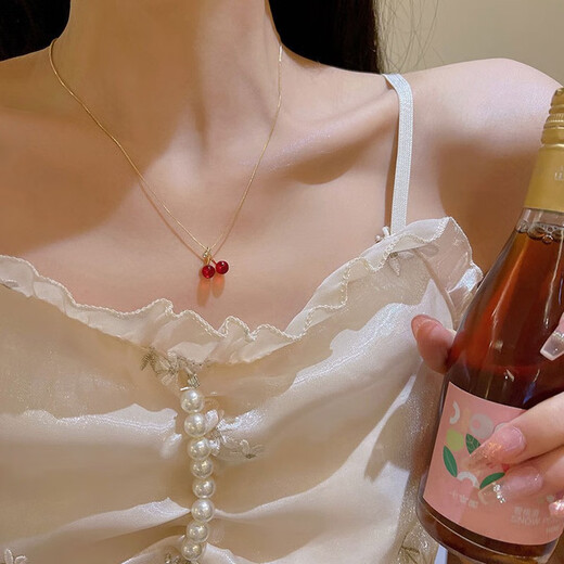 Jiuvia cherry necklace women's suit garnet color pendant light luxury niche design high-end clavicle chain temperament exquisite neck necklace birthday gift for wife and girlfriend JYXL098#cherry necklace gold