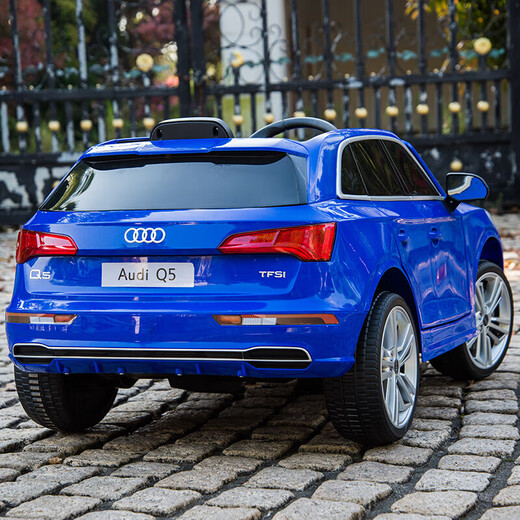 Cool Sun Audi Q5 baby electric car four-wheel four-wheel drive can sit on the baby's remote control off-road toy swing car, painted black + four-wheel drive leather seat + remote control swing + Bluetooth music + portable pull rod