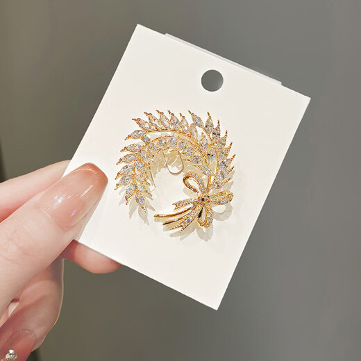 Kamalun (KAMALUN) Suisui peace brooch women's high-end new exquisite corsage brooch design suit jacket badge autumn and winter accessories crescent wheat ear brooch + gift box without engraving