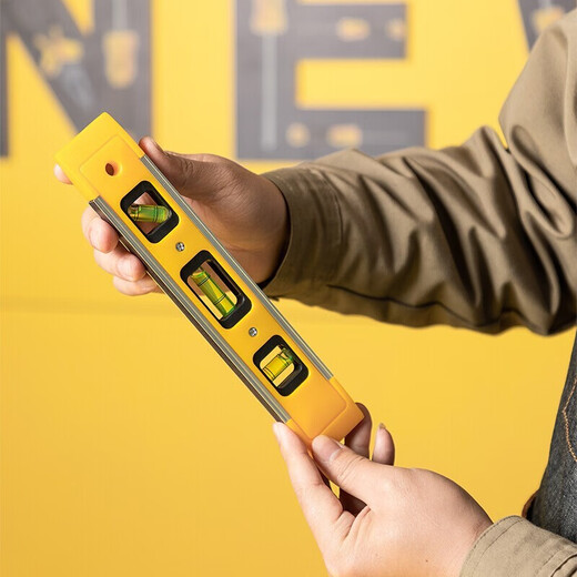 Deli level high-precision small with strong magnetic mini flat level aluminum alloy ruler balance measurement level torpedo level 230mm DL290230
