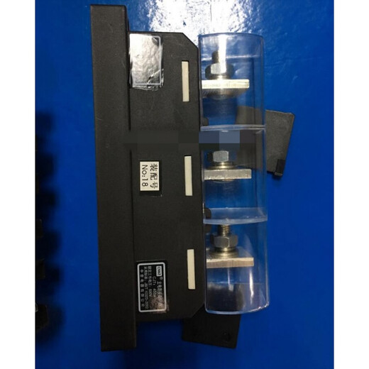 CJZ1 Zhongyi Erste Schublade CJZ6400A125A250A630A690V Hauptschaltung Dynamisches Plug-in CJT1 Statische CJZ6-630A