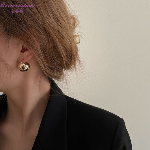 BORMENDAM round ball earrings for women, high-end, light luxury, niche, simple temperament, fashionable metal cold style earrings, French style earrings, golden balls
