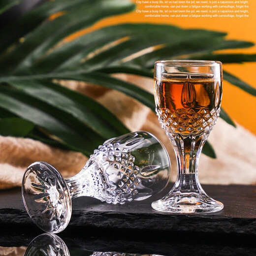 He Jiagong white wine dispenser thickened glass flask household small teapot foreign wine red wine decanter restaurant small wine glass seven-character pot 1000ml (with scale) 1000ml