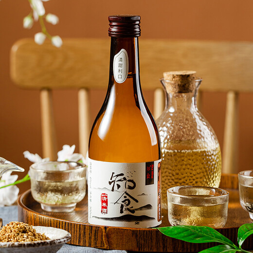 Zhishi clear rice wine 6 degrees slightly drunk fermented glutinous rice wine sweet wine low alcohol trendy drink yellow rice wine 300ml*6 bottles gift box