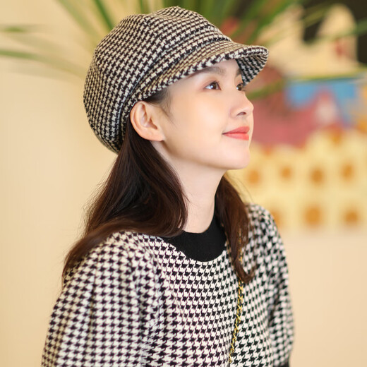 677888 Hat women's autumn and winter beret Korean style student Japanese octagonal hat winter woolen houndstooth