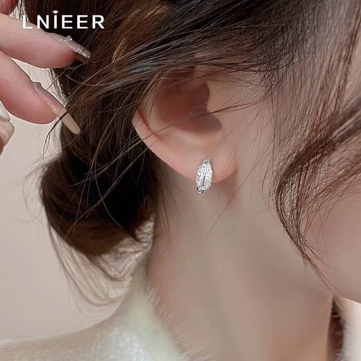 Lnieer999 Pure Silver Super Flash Leaf Earrings Women's High-end Earrings Niche Earrings 2025 New Hot Style Silver Earrings Super Flash Leaf Earrings 999 Pure Silver