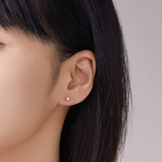 Liuguifu Jewelry Platinum Earrings Women's PT950 Small Square Earrings Earrings Birthday Gift 1.75g