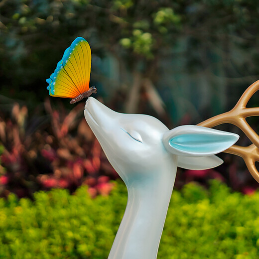 Fiberglass abstract sika deer sculpture ornaments sales department lawn meadow decoration community garden landscape decoration three spiritual deer 3