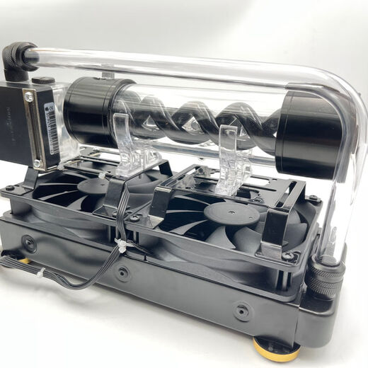 平板电脑 笔记本 散热水冷套 散热器 水冷散热系统 手机水冷散热 升级版全黑笔记本水冷套东远p67泵