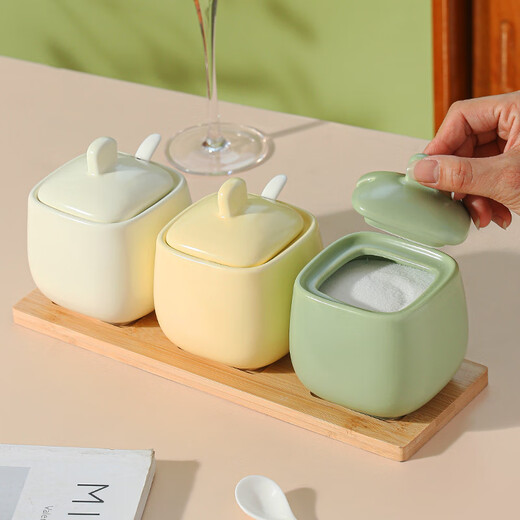 SUMEIJI salt shaker kitchen seasoning jar salt shaker ceramic Japanese seasoning jar combination household seasoning bottle small jar light luxury seasoning box three-color 3-pack seasoning jar tray with spoon