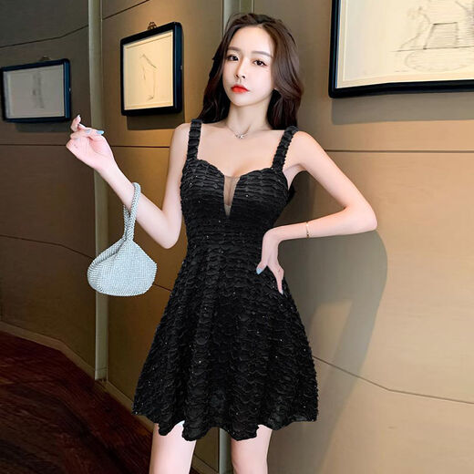 南啵丸夜场收腰遮肚子显瘦性感吊带修身连衣裙夜店女装足浴技师工作服潮 粉色 L