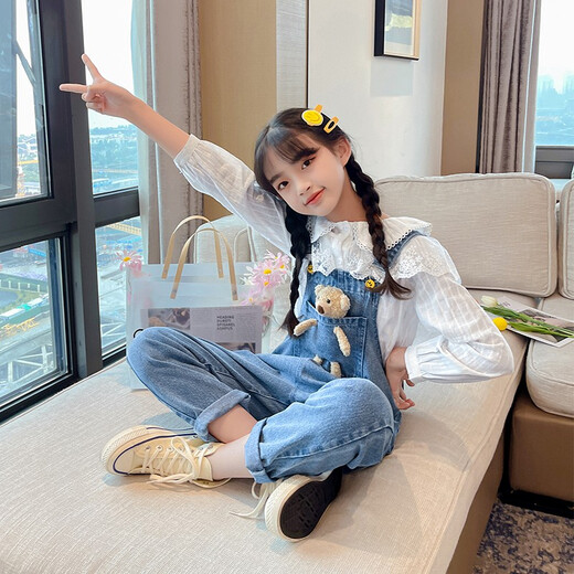 Maidou Bear children's clothing girls' denim overalls spring new style medium and large children's loose summer children's suspenders bear overalls trousers blue trousers 110