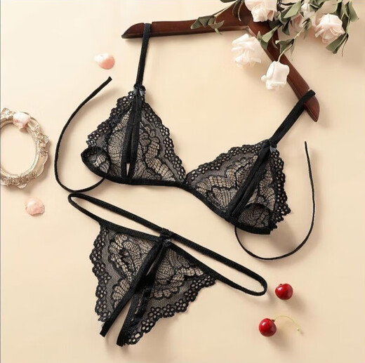 Open three-point super lace underwear two-piece set thong transparent temptation couple products red open set one size 7099 Jin Jin equals 0.5 kg