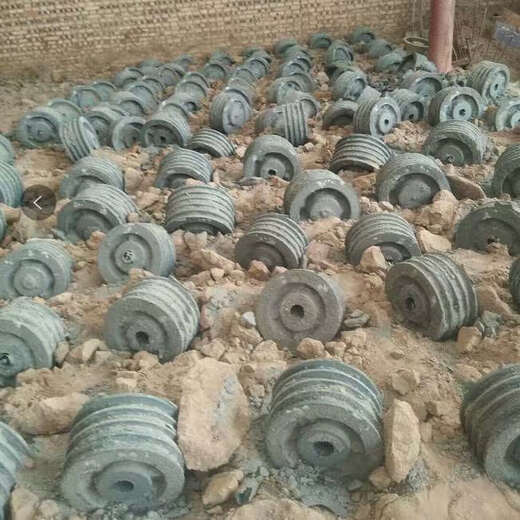 Pulley pulley triangle pulley B type three slot double slot motor pulley national standard cast iron wheel can be customized national standard B type double slot outer diameter 160 inner diameter 38