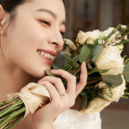 Saturday Fortune (ZLF) New Year's Gift 18K Gold Diamond Ring Women's Sparkling Three Lives Three Worlds Engagement Proposal Wedding Diamond Ring 30 Points SI/IJ No. 10