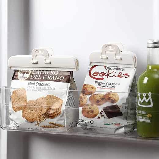 Home KATEI STORY Japanese sealing clip food sealing clip snack clip sealing strip moisture-proof fresh-keeping plastic bag potato chip tea clip white medium size 2 pieces + large size 2 pieces