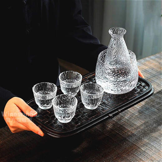 WINEWINGS Japanese hand-made glass wine warmer set household liquor dispenser hammer pattern sake ice jug Japanese wine cup wine set wine glass single simple package