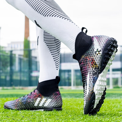 WEJIESS high-top soccer shoes for men and women TF broken nails adult teenagers and students children's competition human grass training competition sneakers black silver broken nails 42 [socks and board shoes bag]