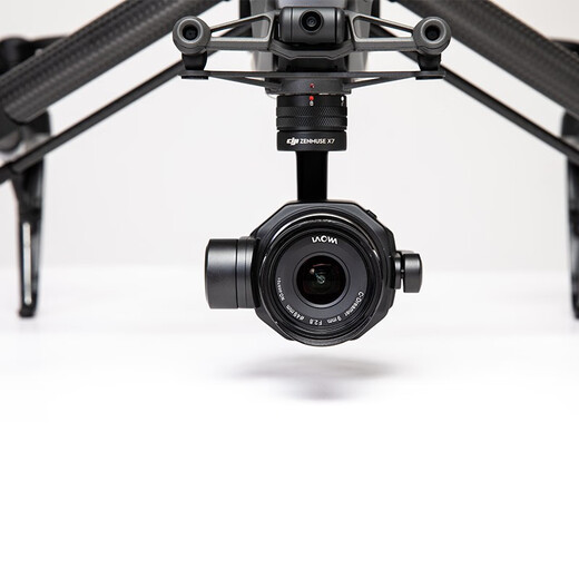 老蛙(LAOWA) 9mm F2.8 超广角半画幅镜头 黑色 大疆DL卡口