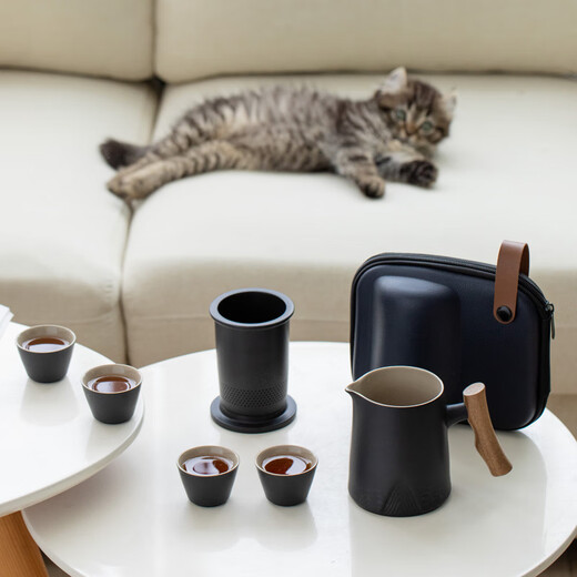 Made in Tokyo, travel tea set, portable travel tea set, teacup, outdoor tea set, complete set of black pottery Zhoushan, one pot and four cups