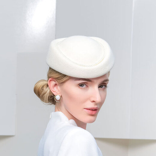 EE 2022 autumn and winter new British retro hat simple and versatile travel beret for women white adjustable