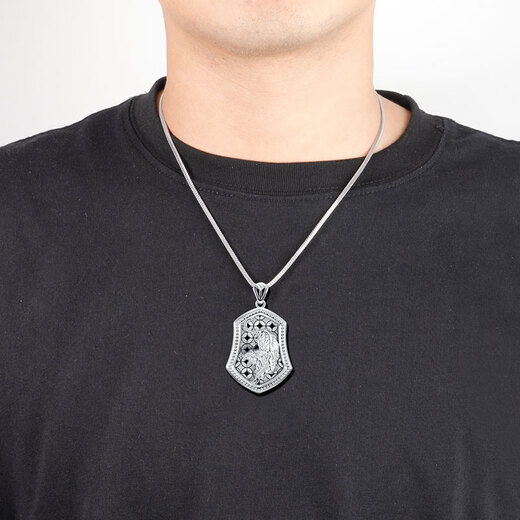 Jin Yixin men's platinum pendant PT950 domineering tiger zodiac tag men's platinum necklace pendant boyfriend gift platinum pendant weighs about 23 grams