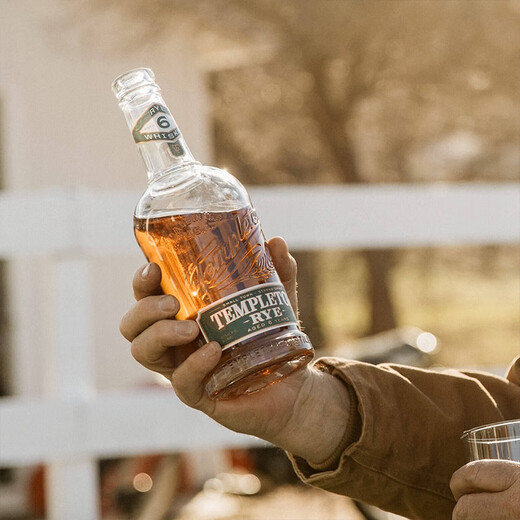 Templeton Rye Whiskey Templeton aged rye whiskey American original imported foreign wine six-year aged rye whiskey