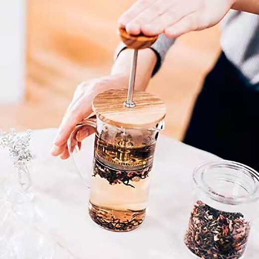 HARIO French press heat-resistant glass olive wood coffee pot teapot imported from Japan THW