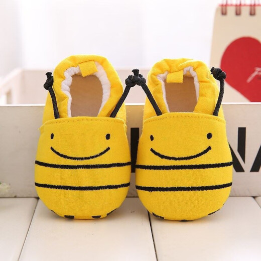 Jiuaijiu baby toddler shoes autumn and winter baby floor shoes thickened non-slip indoor front shoes Little Bee 13 size 0-1 years old