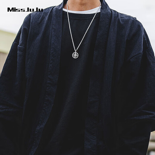 Miss JuJu pt950 platinum pendant men's platinum pendant can rotate when the time comes, compass personalized men's necklace pendant 5.4-5.6g + delivery black leather rope